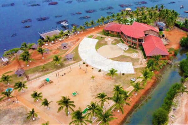 Bojo Beach – Accra’s Hidden Tropical Paradise