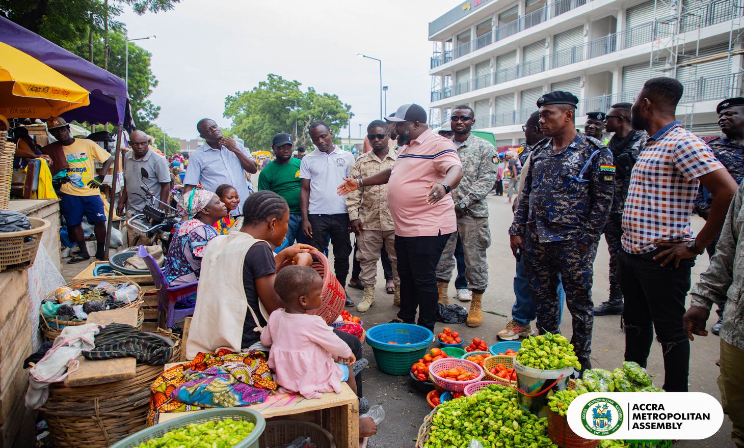 The Role of Street Hawkers in Accra’s Commerce Chain