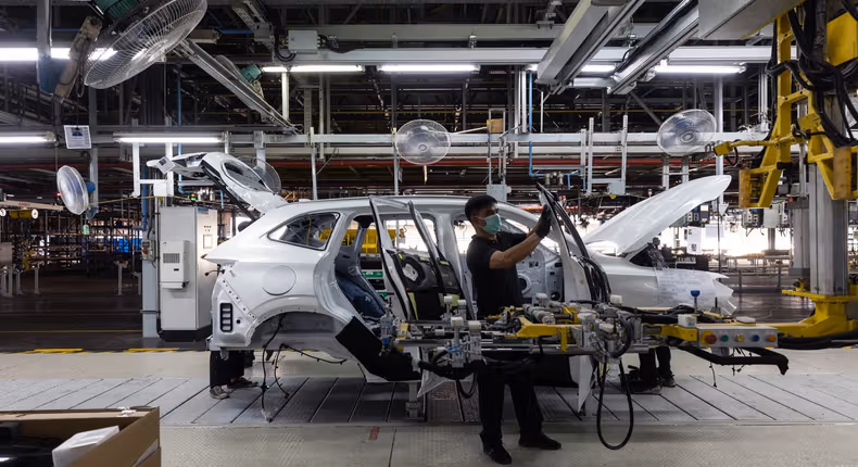 Mercedes Considers Sharing South Africa Plant With Chinese Automaker GWM as Global Trade Pressures Mount