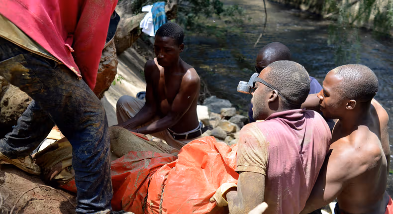 Mine Collapse Near Siguiri in Guinea Leaves One Dead, Several Injured