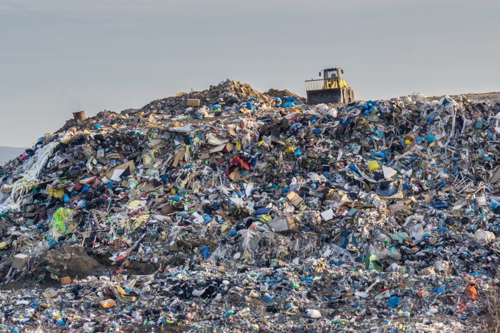 Accra’s Waste Crisis: How Waste-to-Energy Could Power Ghana’s Future | Expert Analysis