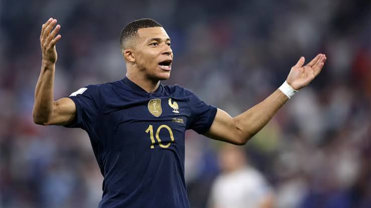 Mbappé Brace Powers France Past Senegal 3-1 as All-Time Goal Record Looms