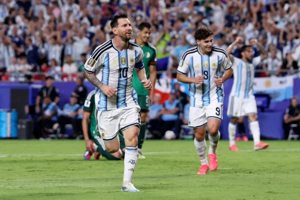 Messi Breaks Three World Cup Records in Single Match as Argentina Rout Algeria