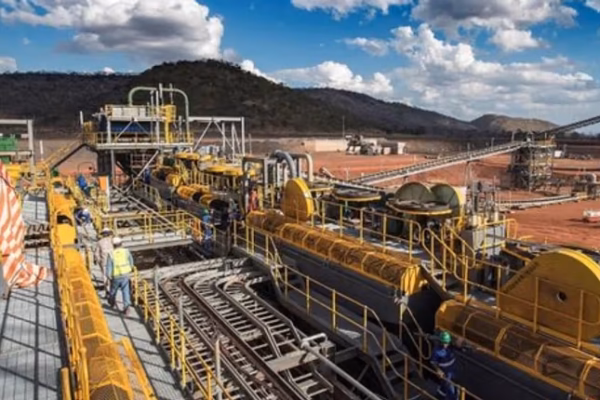 Mozambique Enacts 15% Free-Carried State Stake in All Mining Projects