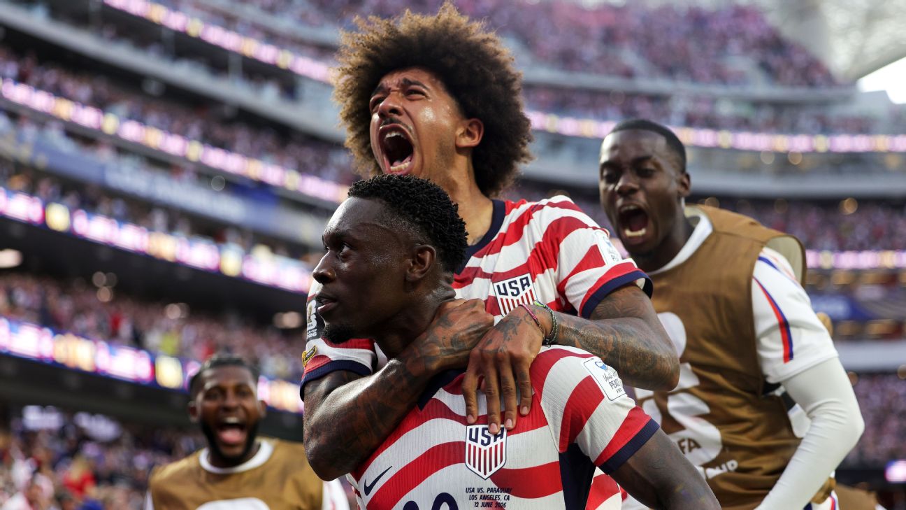 USMNT Rout Paraguay 4-1 in Historic World Cup Opener