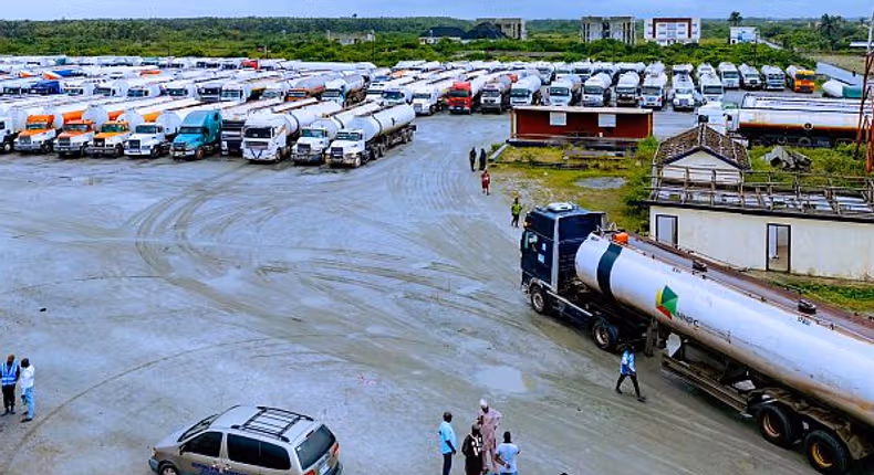 Dangote Refinery Switches to Dollar Pricing for Petrol, Diesel and Aviation Fuel