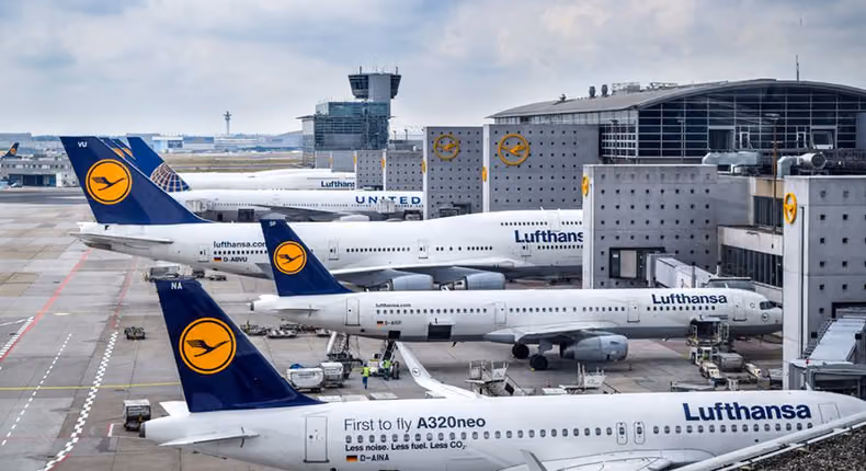 Lufthansa Wins TAP Air Portugal Stake With $1.3 Billion Bid