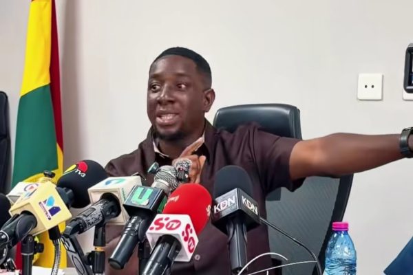 World Cup Visa Scandal: Mandel Defends Ministry
