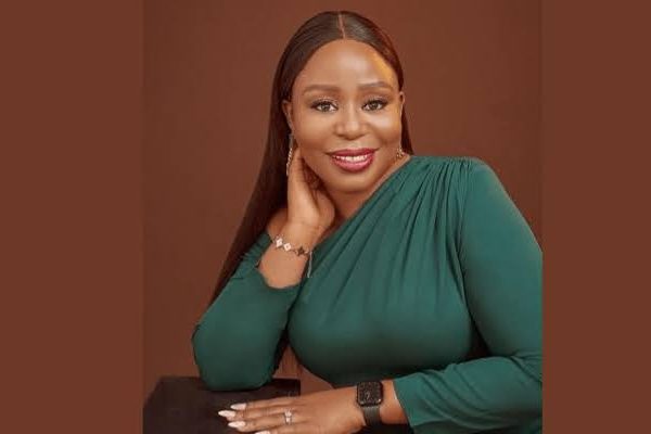 Toyosi Etim-Effiong